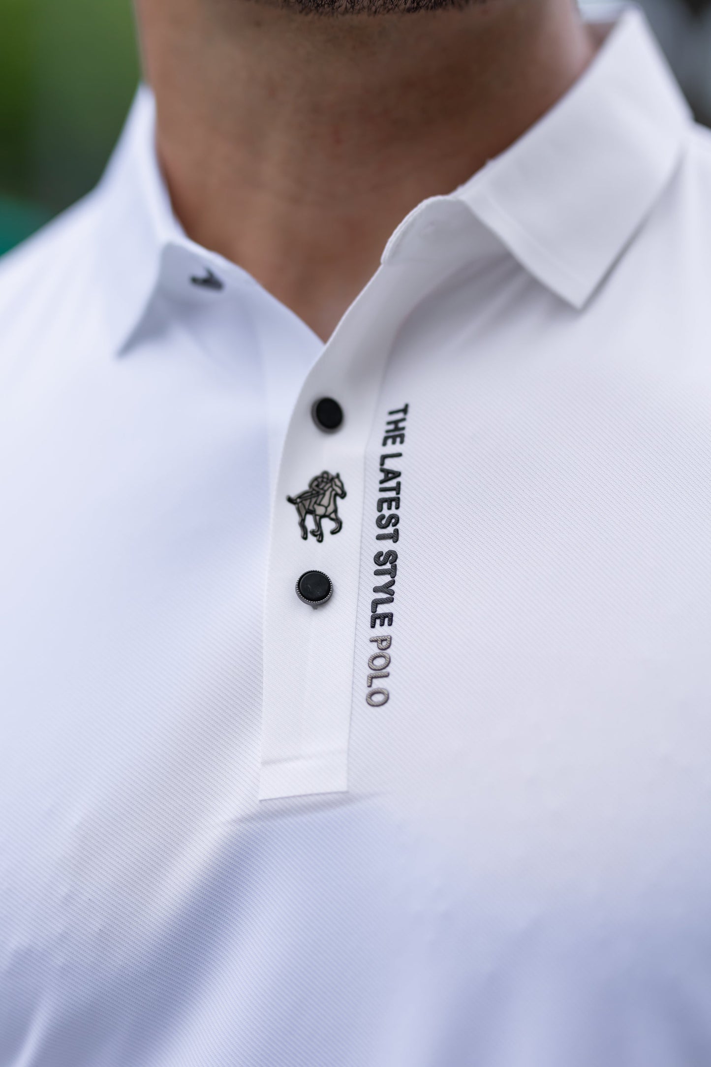 Cavaliere Polo: Tailor-Fitted Confidence