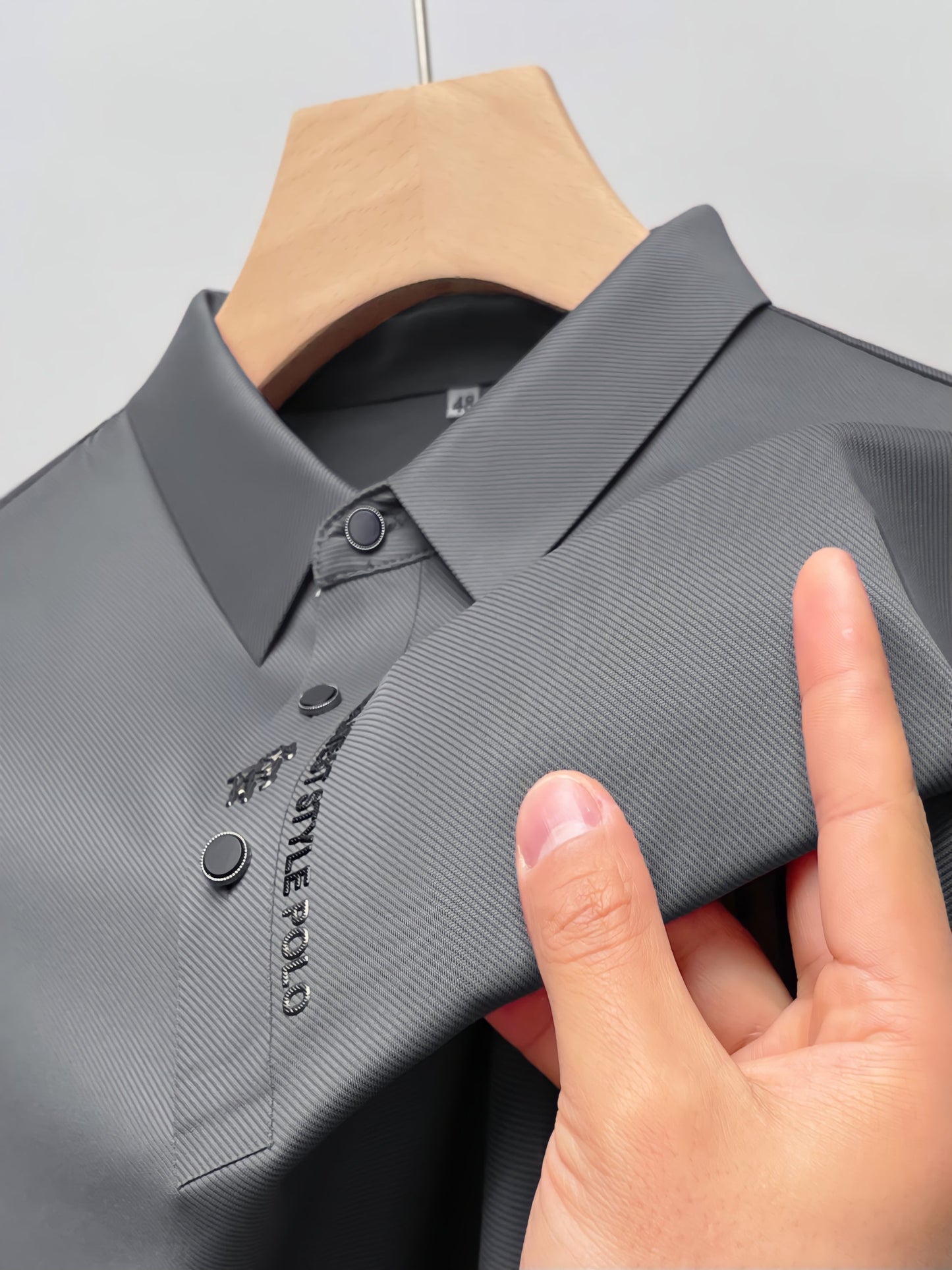 Cavaliere Polo: Tailor-Fitted Confidence