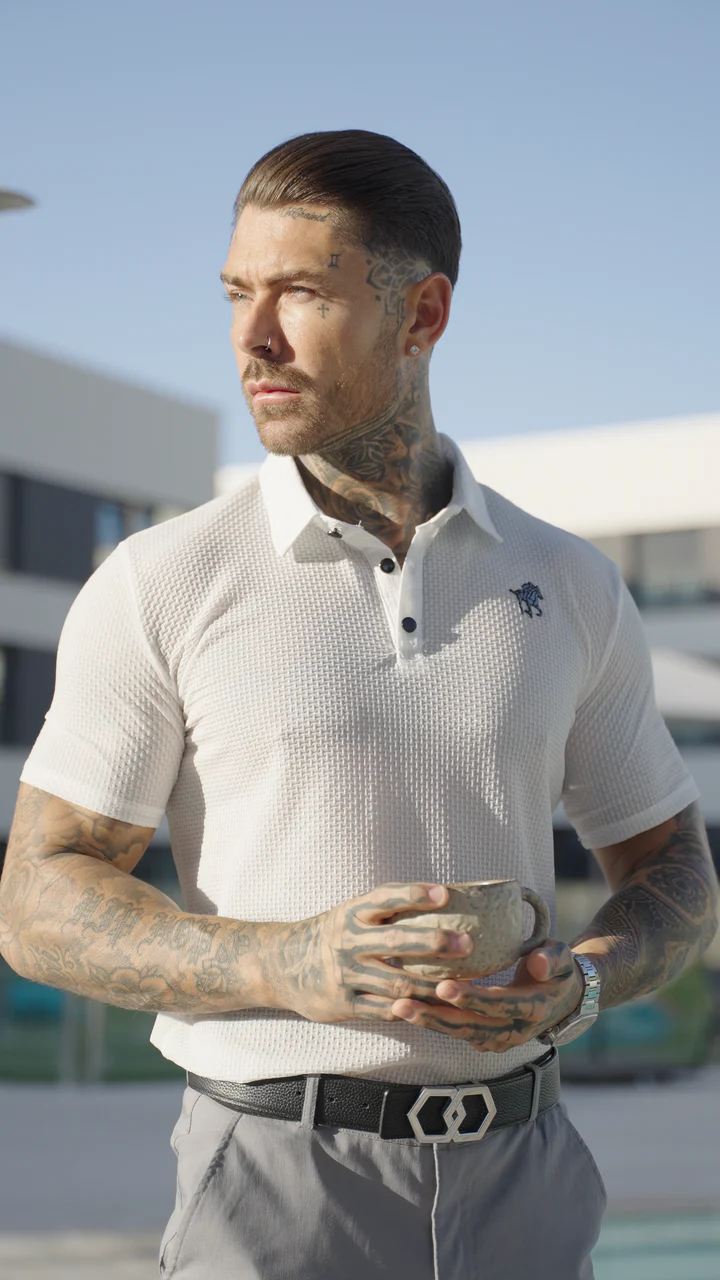 Prestigio: Textured Slim Fit Polo Shirt